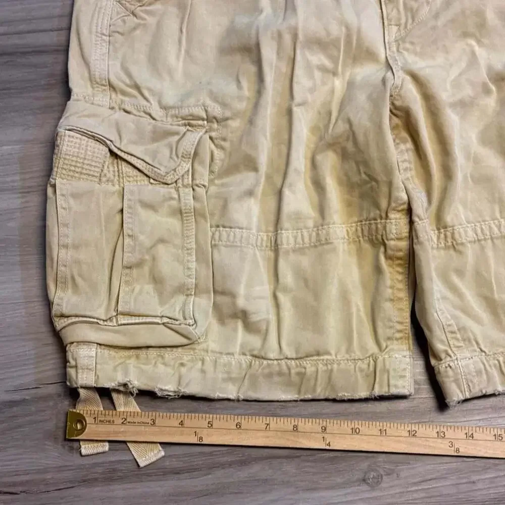 American Eagle Outfitters Y2K Vintage Tan Cargo Shorts Size 36